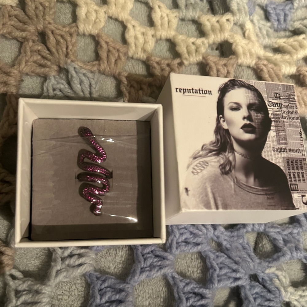 Taylor Swift Purple Snake Ring Adjustable